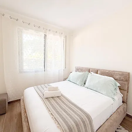 Hidden Gem By The Sea Appartement Golem (Tirana)