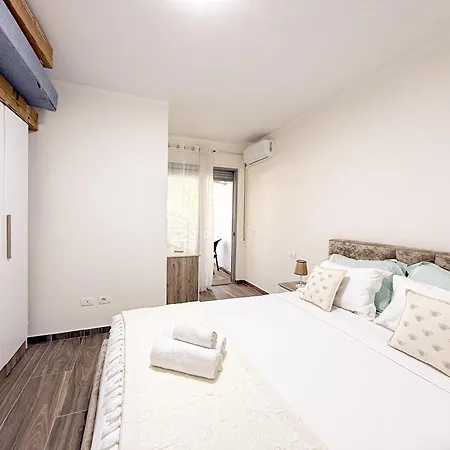 Hidden Gem By The Sea Appartement Golem (Tirana)